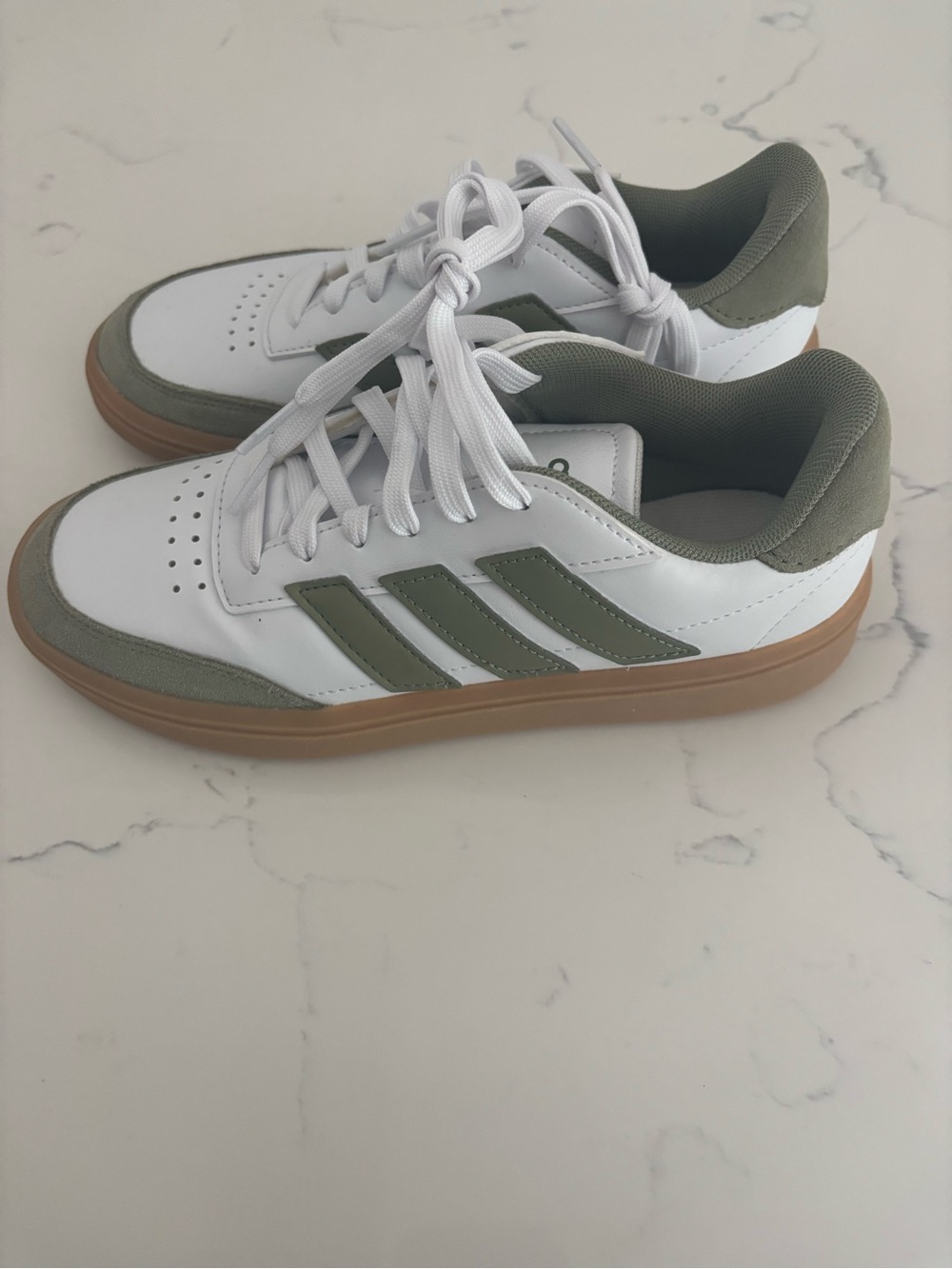 adidas White Sneakers with Olive Accents and Gum Sole